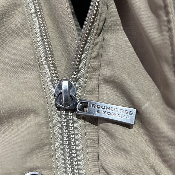 Roundtree & York Vest - Picture 5 of 8